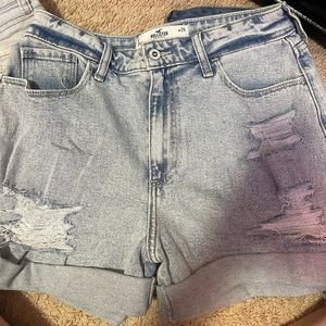 Hollister Mom Shorts size 9